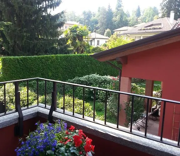 Bed and breakfast Douglas House Varese