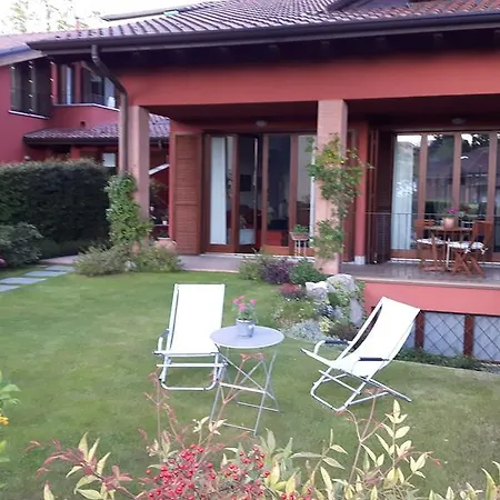 Douglas House Bed & Breakfast *