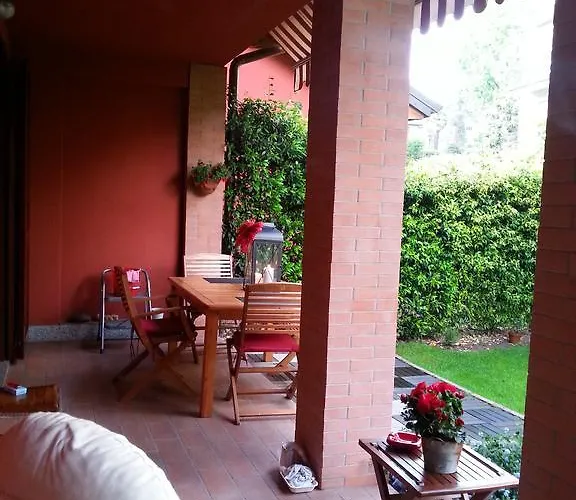 Douglas House * Varèse